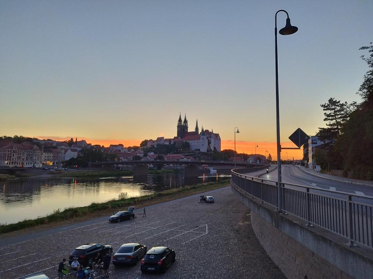 Hostel Meissen Old Town Bridge Exterior photo